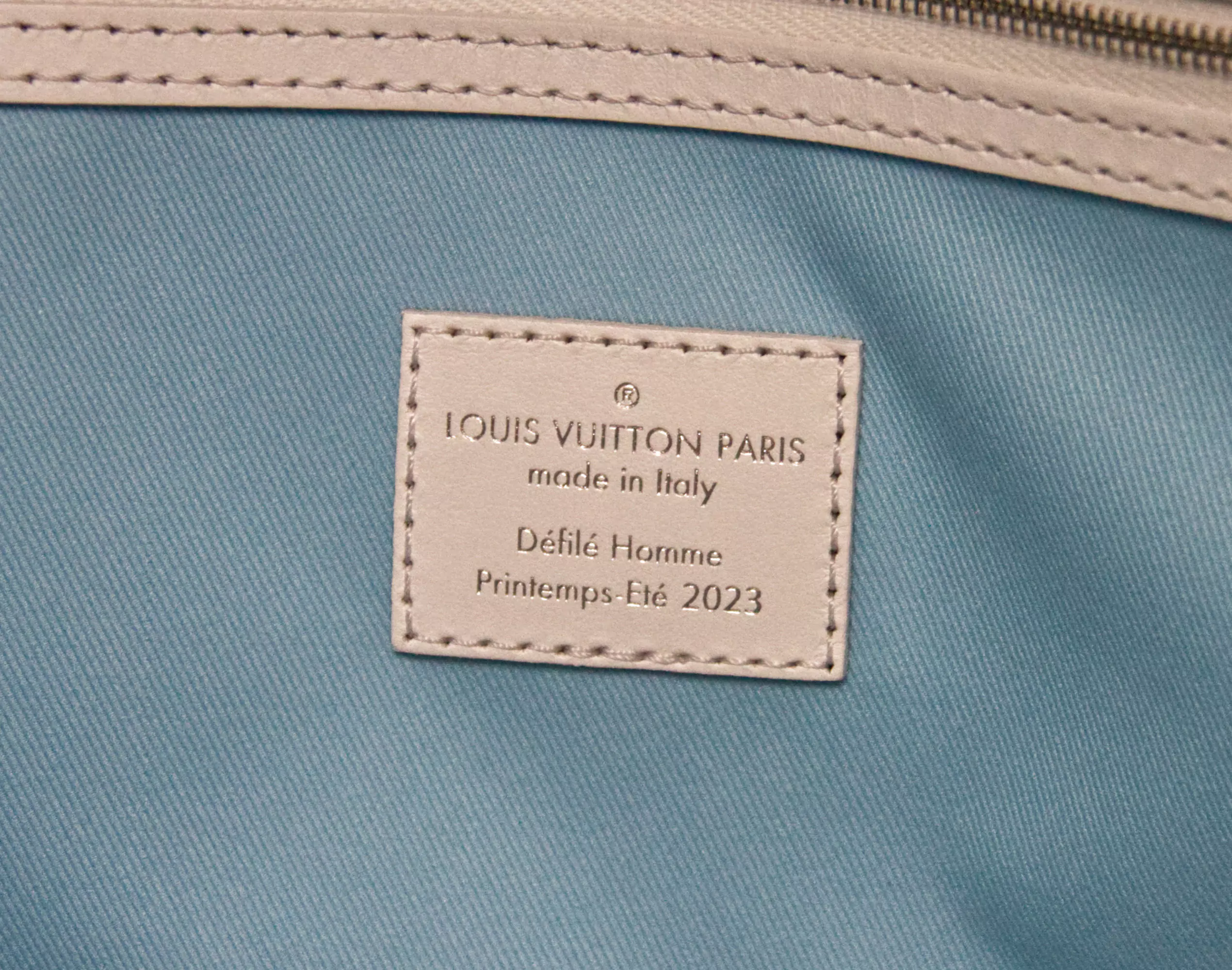 LOUIS VUITTON ノベルティ Authentic Louis Vuitton Luggage Tag - Custom Hand Painted Vivienne