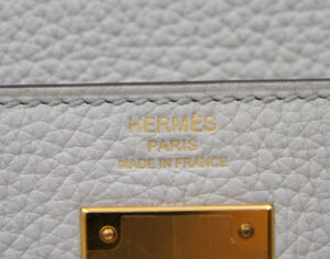 Hermès Kelly 28 Retourne in Bleu Pale Clemence leather with gold hardware – elegant pastel blue luxury handbag - stamp