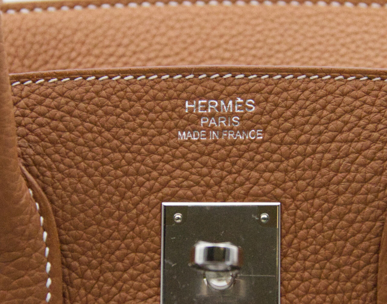 Hermès Birkin 35 Togo Gold mit Palladium-Hardware – ikonische Luxustasche im warmen Karamellton - stamp