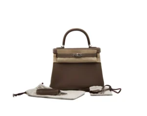 Hermès Kelly 25 Togo Etoupe leather with palladium hardware – iconic small luxury handbag in taupe grey set