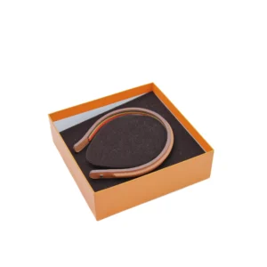 Leder-Haarreif in Goldbraun