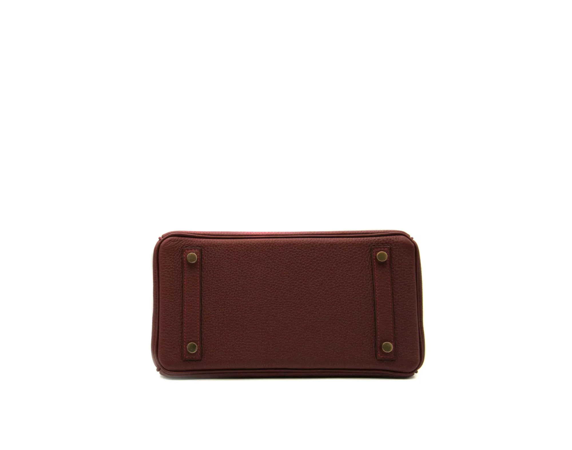 Hermès Birkin 25 Rouge H de cuero Togo con herrajes dorados – bolso de lujo icónico pequeño en rojo oscuro - bottom