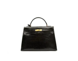 Hermès Kelly 32 Vintage black Porosus crocodile leather Sellier with gold hardware – rare structured luxury handbag